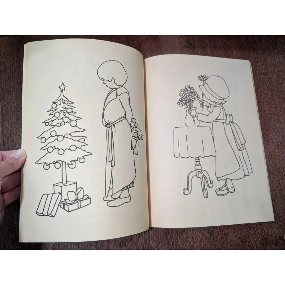 Vintage Holly Hobby Coloring Book of Fun Things to Do Rand McNally Elf Book 1976